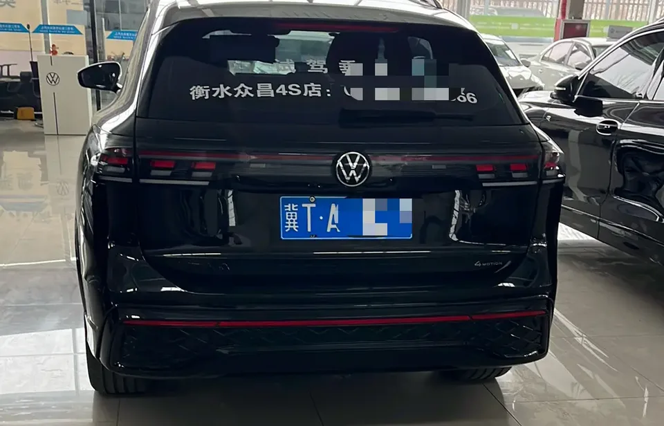 Volkswagen Tiguan L Pro 380TSI 4WD R-Line Premium Edition 2024 — миниатюра 4