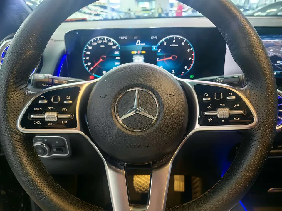 Mercedes-Benz GLB-Class GLB 200 Dynamic 2022 — миниатюра 4