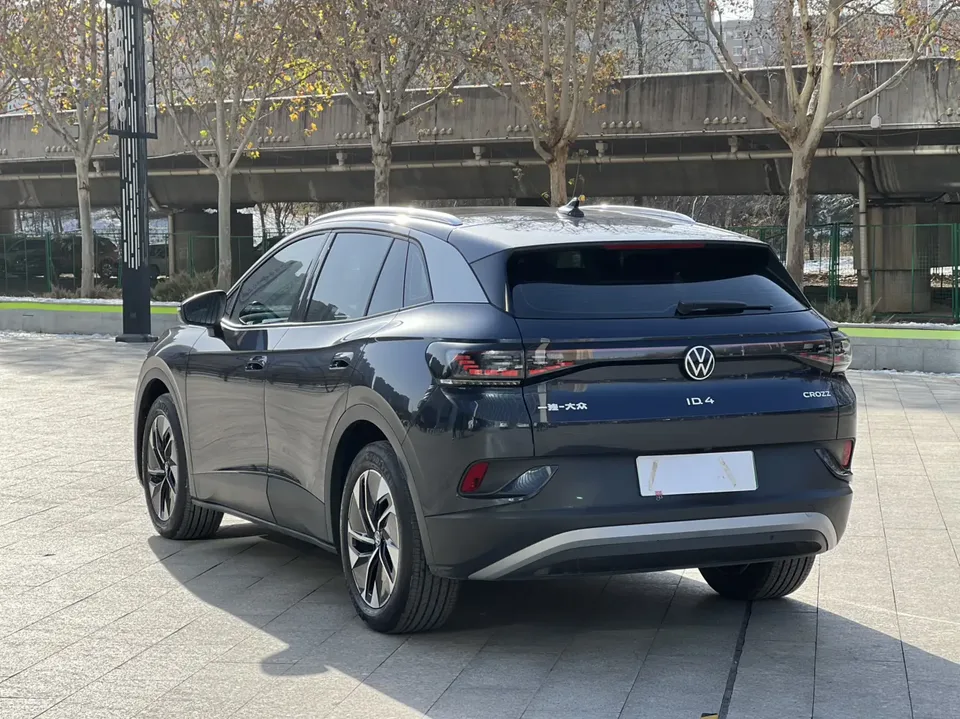 Volkswagen ID.4 Crozz Pure Edition 2025 — миниатюра 2
