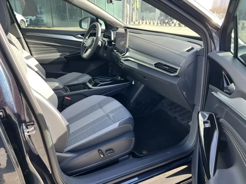 Volkswagen ID.4 Crozz Pure Edition 2025 — миниатюра 4