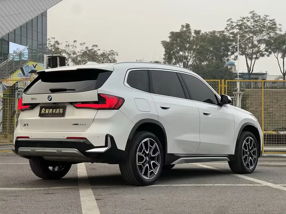 BMW X1 sDrive25Li X Design Package 2024 — миниатюра 2
