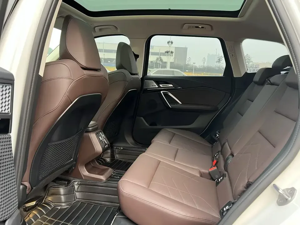 BMW X1 sDrive25Li X Design Package 2024 — миниатюра 4