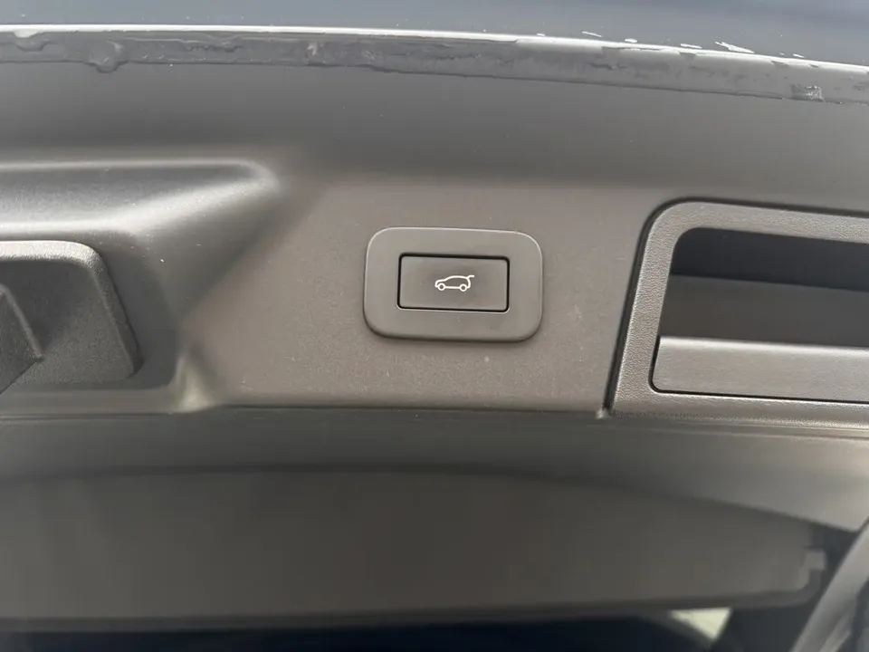 Land Rover Range Rover Velar Range Rover Velar 2024 S 2024 — thumbnail 2