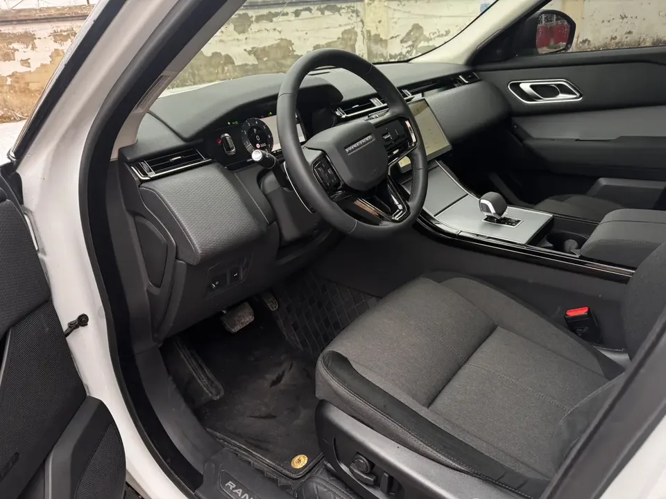 Land Rover Range Rover Velar Range Rover Velar 2024 S 2024 — thumbnail 4