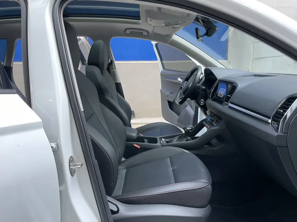 Skoda Karoq TSI280 Exclusive Edition 2023 — миниатюра 4