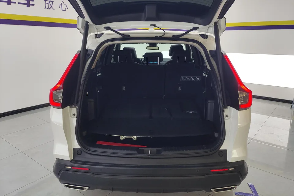 Honda CR-V Honda CR-V 2023 240TURBO CVT 2WD 7-seater version 2023 — миниатюра 5