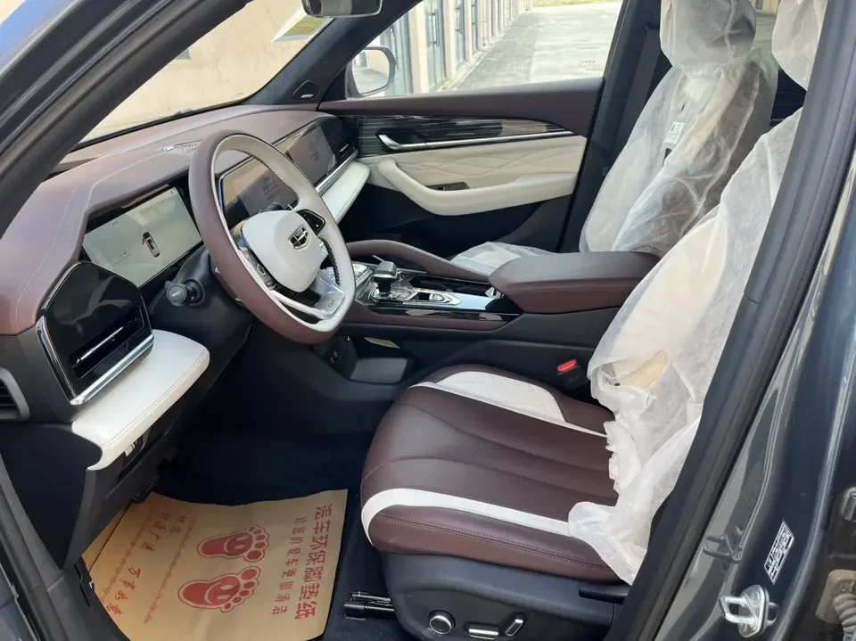 Geely Monjaro 2.0TD High-power Automatic 4WD Flagship Model 2025 — миниатюра 5