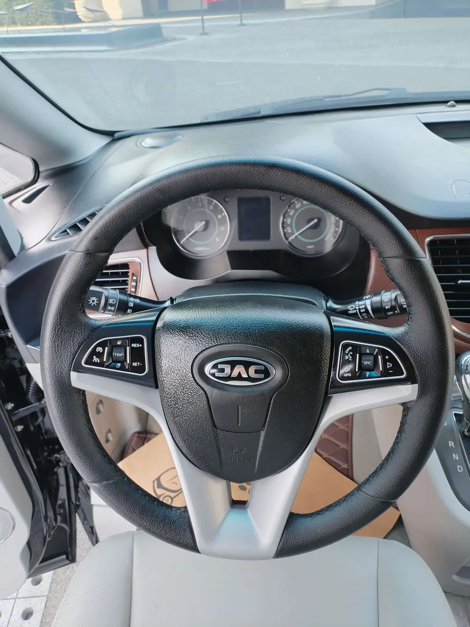 JAC Ruifeng L5 Refine L5 2022 2.0T automatic business version 2023 — миниатюра 3