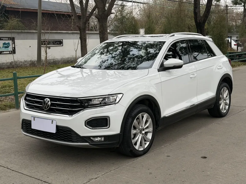 Volkswagen T-Roc 2023