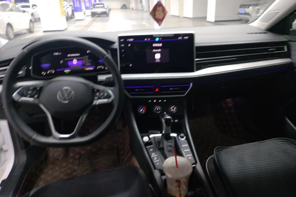 Volkswagen Sagitar Sagitar 300TSI DSG Beyond Edition 2024 — миниатюра 4
