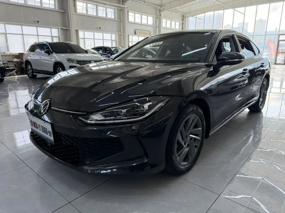 Volkswagen Lamando Lingdu Lingdu L 280TSI DSG Hot Edition 2022 — фото 1, купить с доставкой в Москву