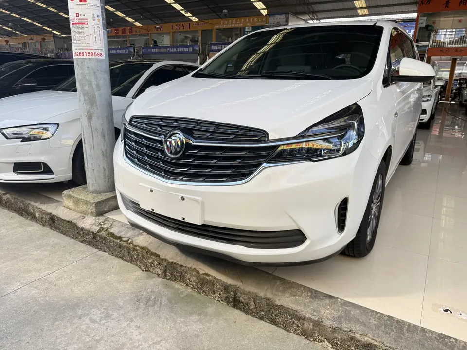 Buick GL8 2022