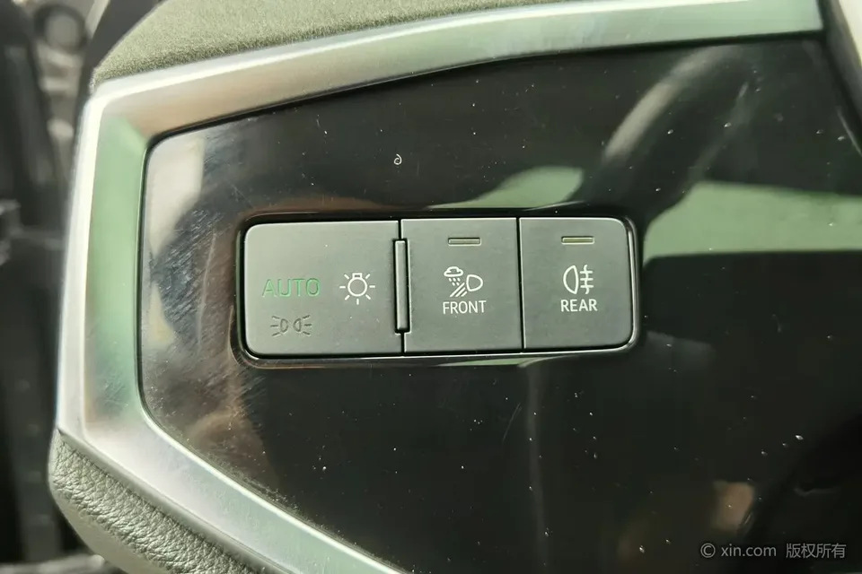 Audi Q3 Audi Q3 2022 35 TFSI Fashionable and Dynamic 2022 — миниатюра 4