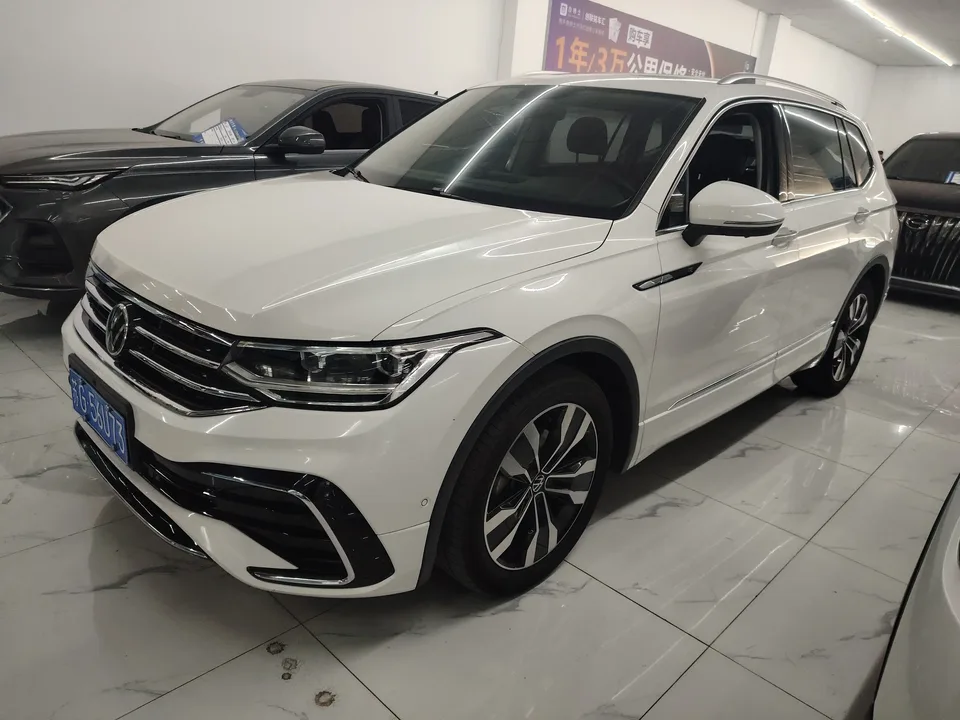 Volkswagen Tiguan L 2022