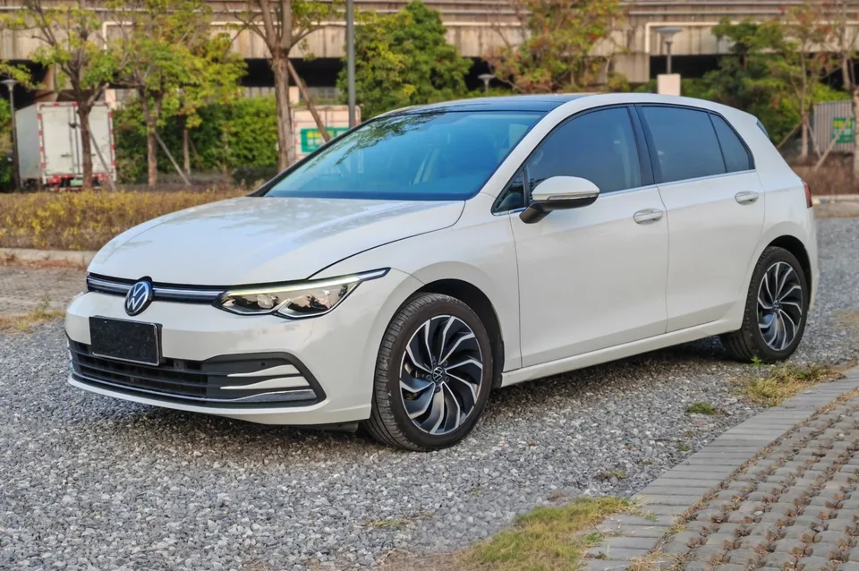 Volkswagen Golf 2022