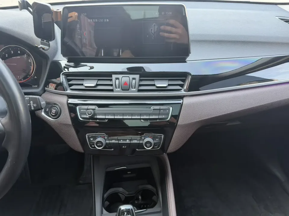 BMW X1 BMW X1 2022 sDrive25Li Leading Edition 2023 — миниатюра 2