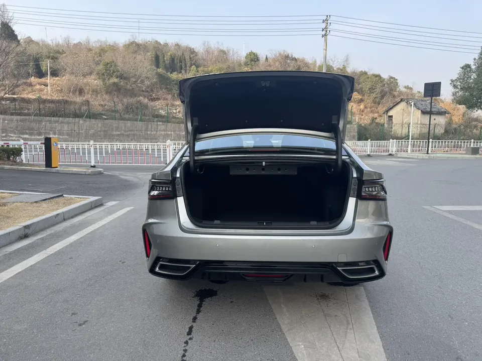Chery Arrizo 8 1.6TGDI DCT Intelligent 2024 — миниатюра 5