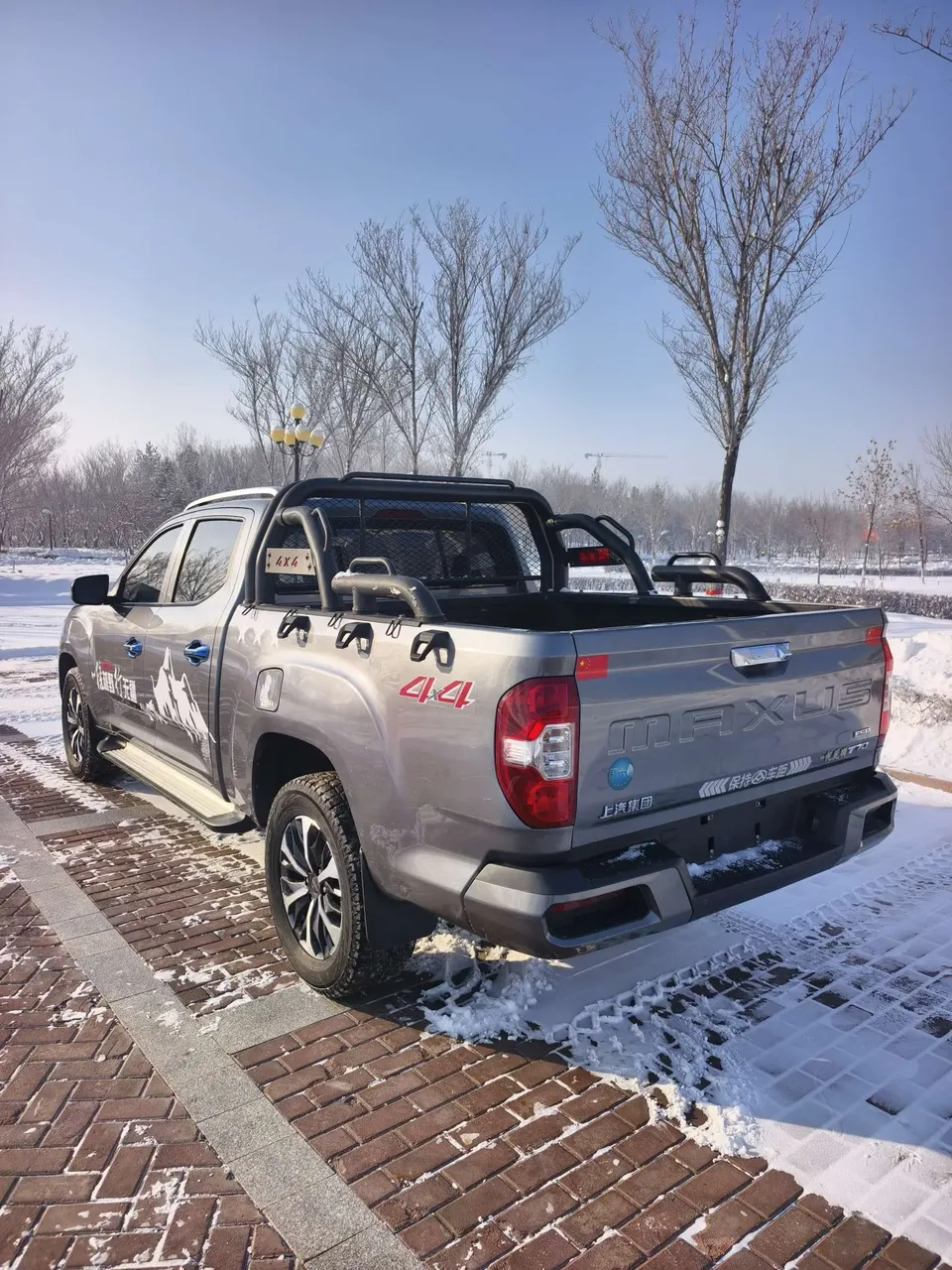 Datong Chase T90 2.0T diesel single supercharged four-wheel drive long box high chassis manual comfort version 2023 — миниатюра 4