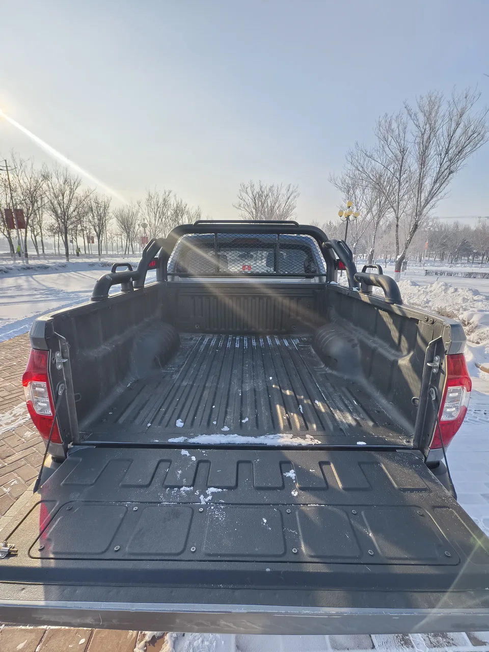 Datong Chase T90 2.0T diesel single supercharged four-wheel drive long box high chassis manual comfort version 2023 — миниатюра 5