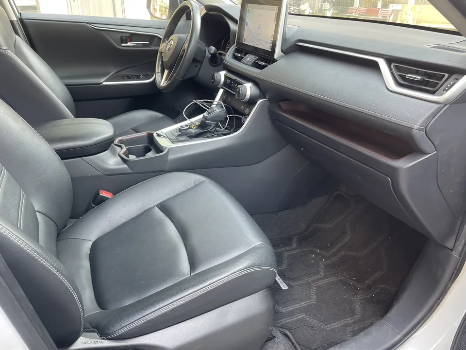 Toyota RAV4 RAV4 2022 2.0L CVT 4WD Premium Edition 2022 — thumbnail 3