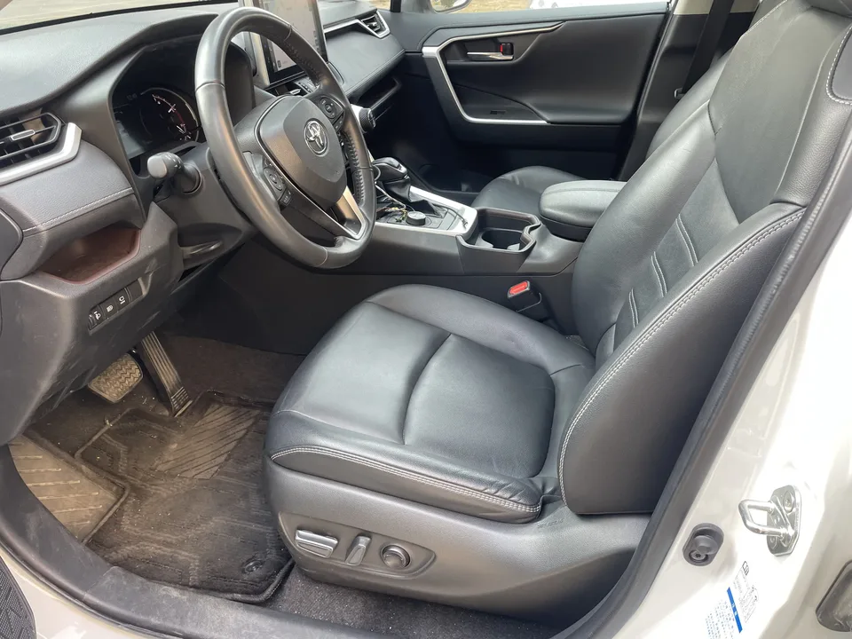 Toyota RAV4 RAV4 2022 2.0L CVT 4WD Premium Edition 2022 — thumbnail 5