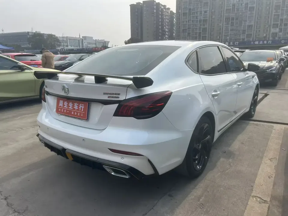 MG 6 Pro 1.5T Automatic Trophy Deluxe Edition 2023 — миниатюра 2