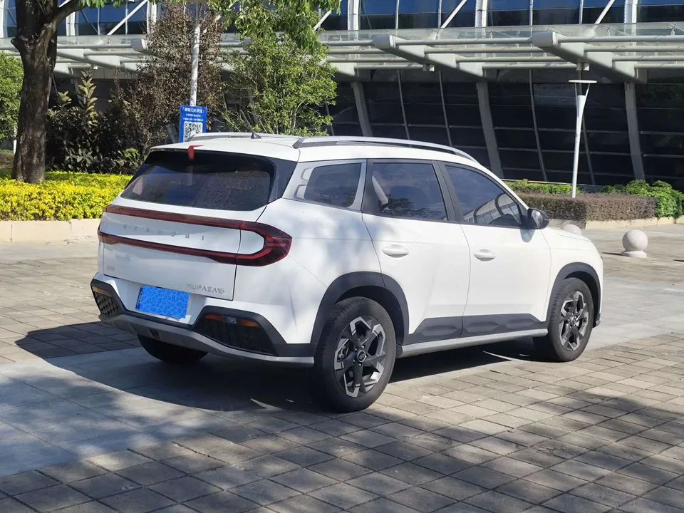 Hyundai ix35 Musa 2.0L Premium Edition LUX 2023 — миниатюра 2