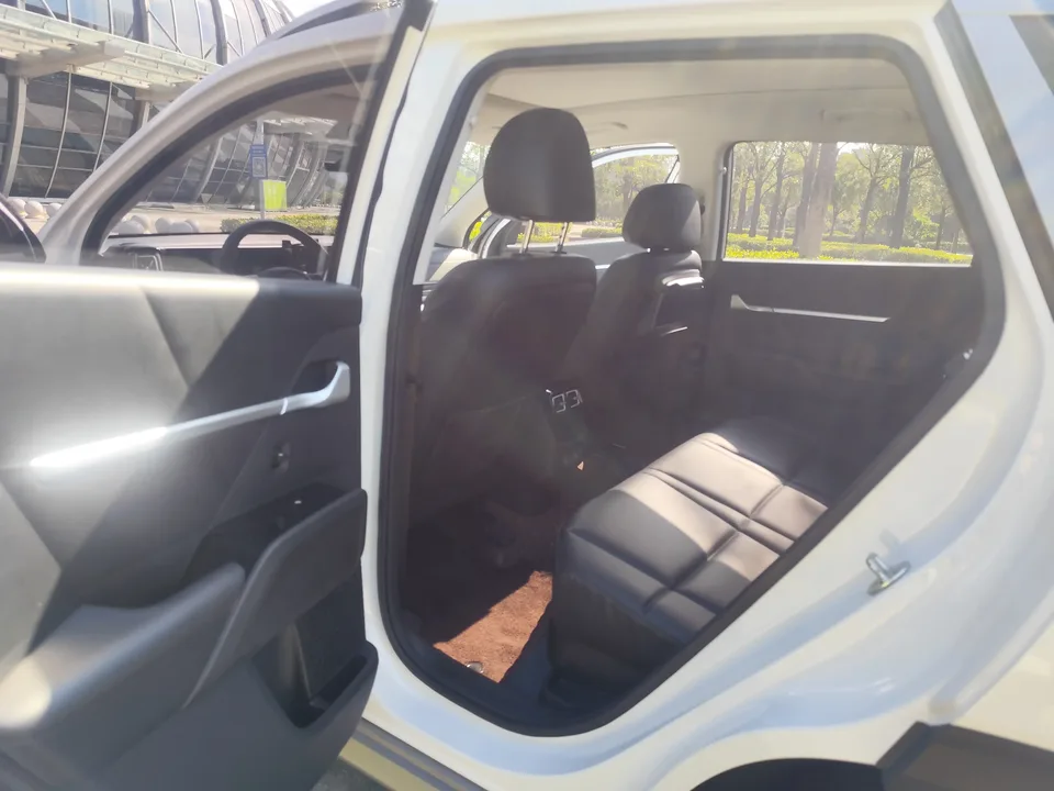 Hyundai ix35 Musa 2.0L Premium Edition LUX 2023 — миниатюра 4