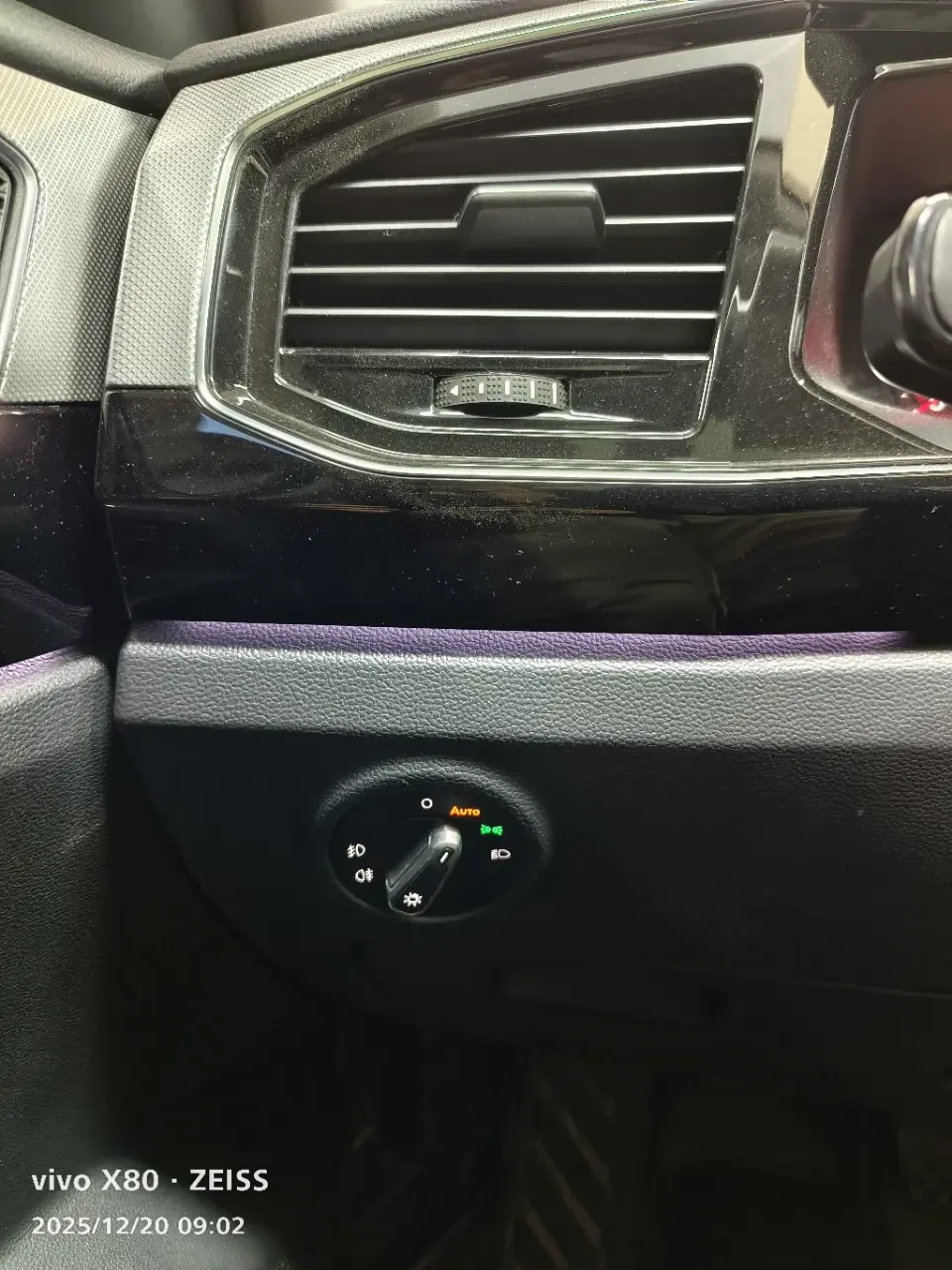 Volkswagen Tayron Tanyue 2022 280TSI 2WD Luxury Smart Edition 2022 — thumbnail 4