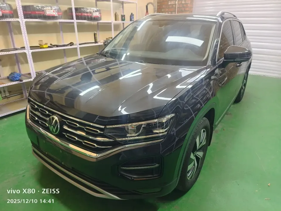 Volkswagen Tayron Tayron 2022 Tanyue 2022 280TSI 2WD Luxury Smart Edition 2022 — photo 1, buy with delivery to Moscow