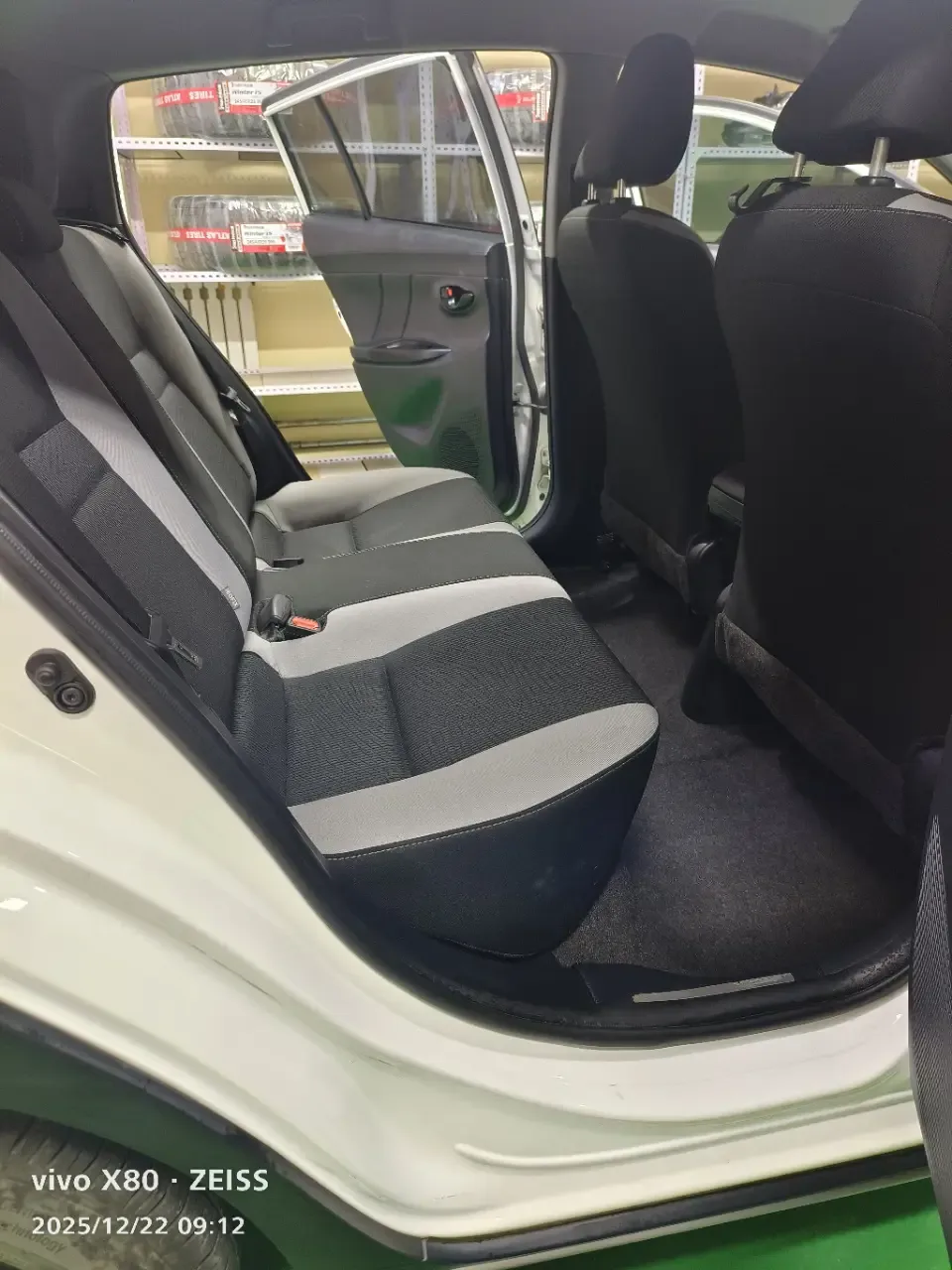 Toyota Yaris L YARiS L is the 2022 1.5L CVT leading PLUS version 2022 — миниатюра 5