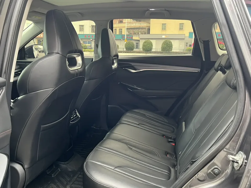 Changan CS75PLUS Second Generation 1.5T Automatic Luxury Edition 2022 — миниатюра 3