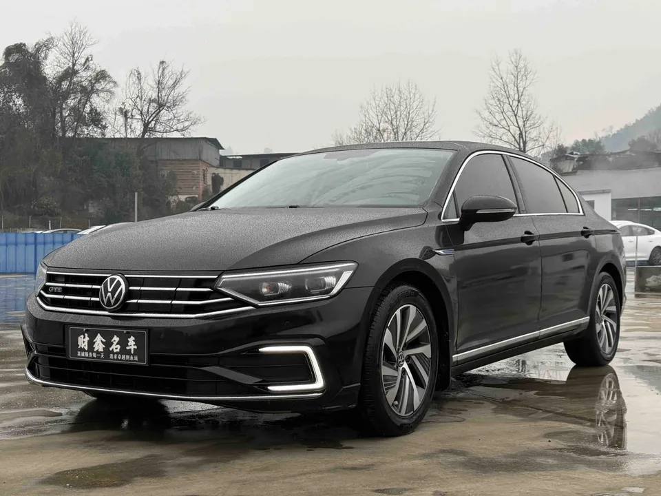 Volkswagen Magotan PHEV 2022