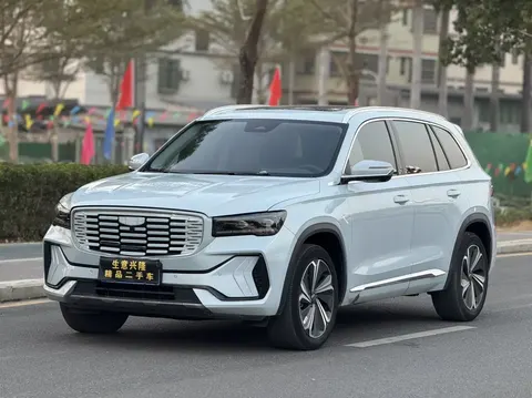 Geely Monjaro 2022 buy in Moscow