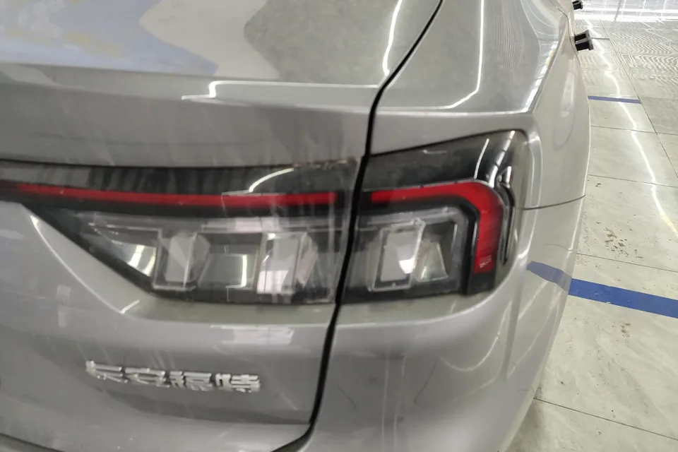 Ford Mondeo Mondeo EcoBoost 245 Luxury 2024 — миниатюра 2