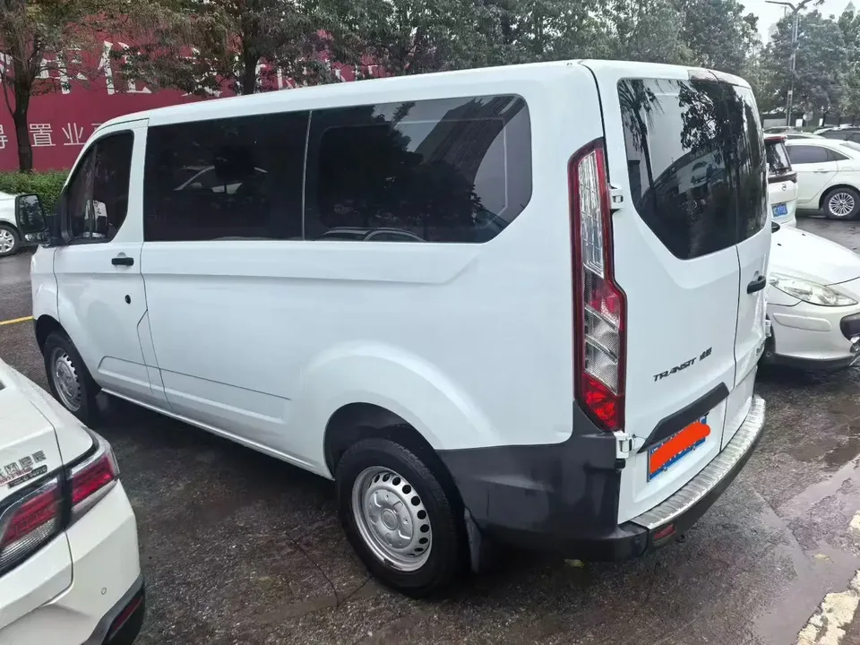 Ford Transit Transit 2019 2.0T gasoline automatic multi-functional commercial vehicle short-axle low-roof 6-seater National VI 2022 — миниатюра 3