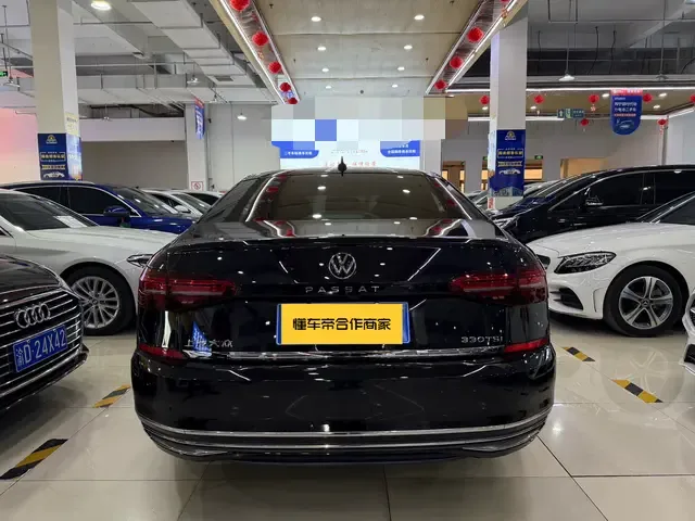 Volkswagen Passat Passat 2024 380TSI Elite Edition 2023 — миниатюра 3
