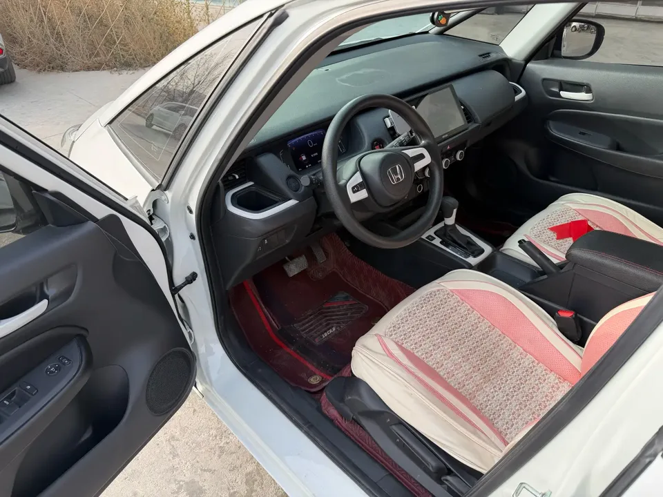 Honda FIT Fit 2022 1.5L CVT Trendy Sunroof Edition 2023 — thumbnail 4