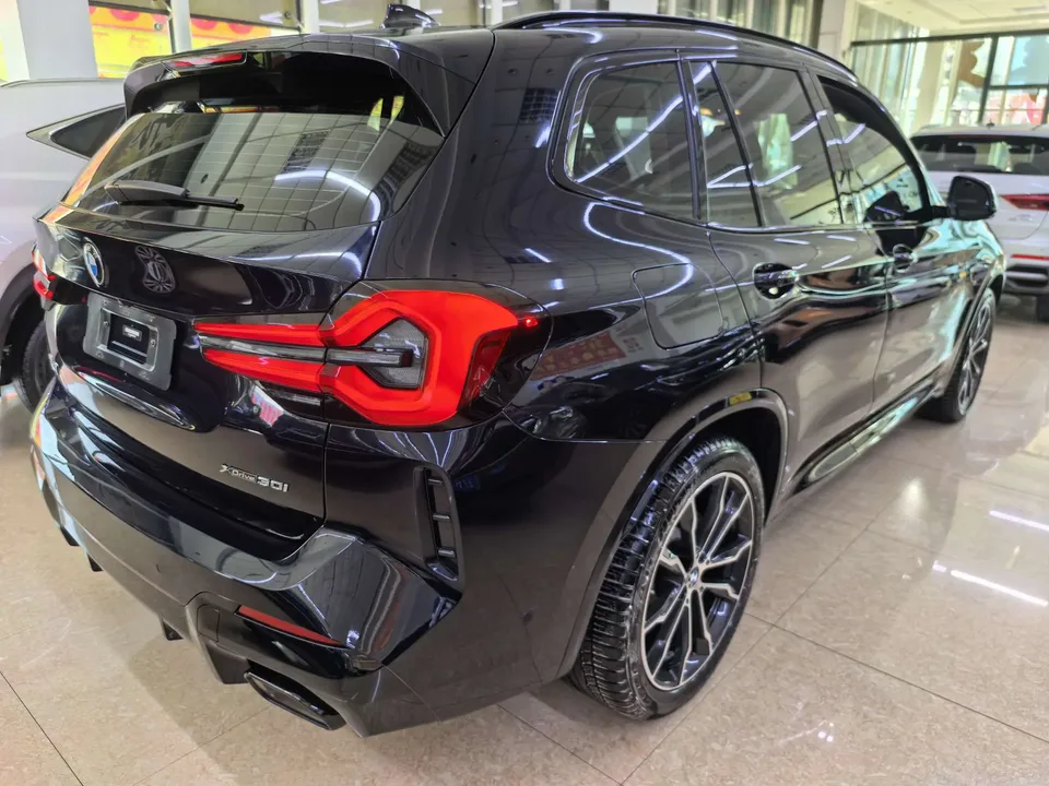 BMW X3 X3 2022 second facelift xDrive30i Leading M Night Edition 2022 — thumbnail 2