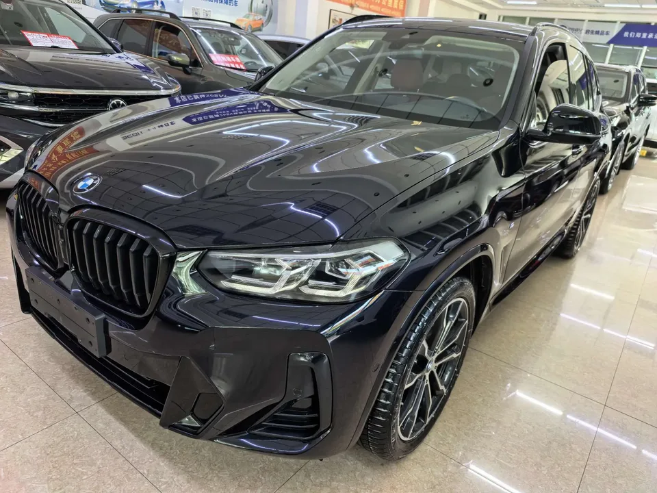 BMW X3 X3 2022 second facelift xDrive30i Leading M Night Edition 2022 — photo 1, buy with delivery to Moscow