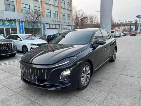 Hongqi E-QM5 2024 buy in Moscow