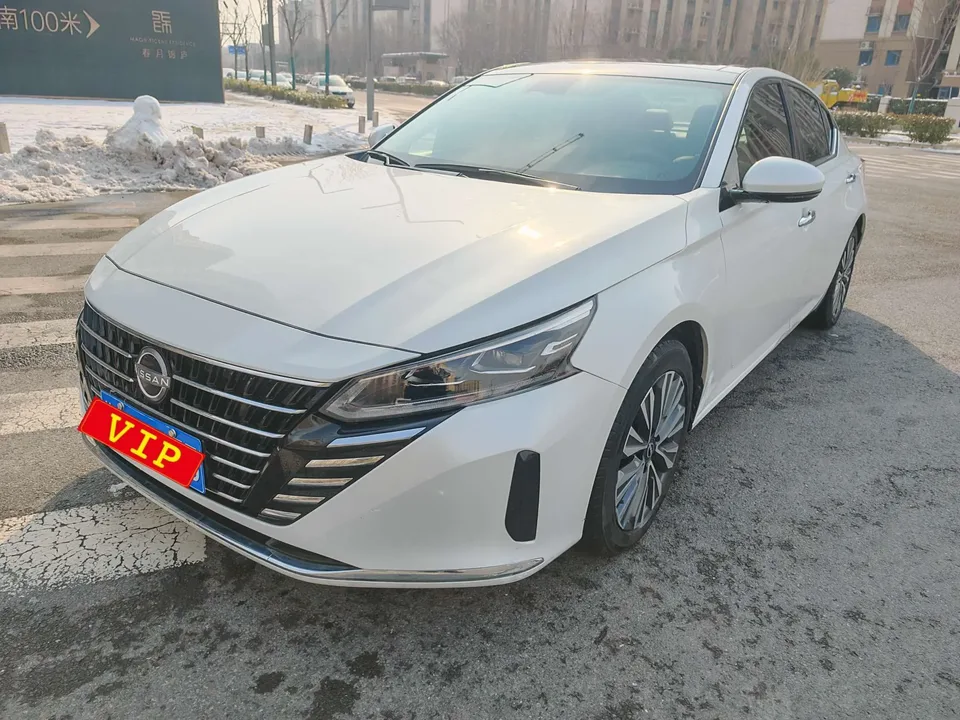 Nissan Altima Teana 2.0L XL-TLS Enjoy Edition 2023 — фото 1, купить с доставкой в Москву