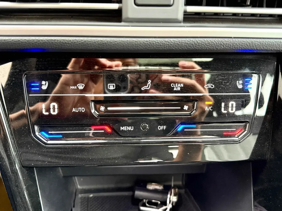 Volkswagen Tayron Tanyue 2023 380TSI 4WD R-Line Pro Smart Edition 2022 — thumbnail 5