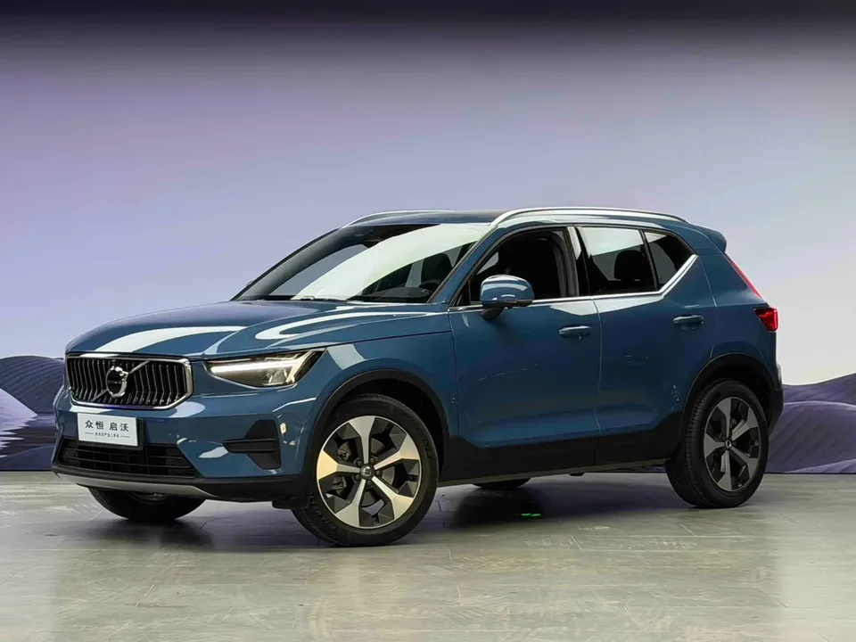 Volvo XC40 2023