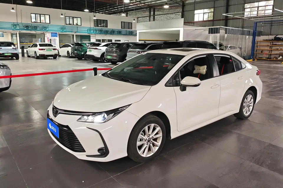 Toyota Corolla 1.2T S-CVT Elite Edition 2024 — фото 1, купить с доставкой в Москву
