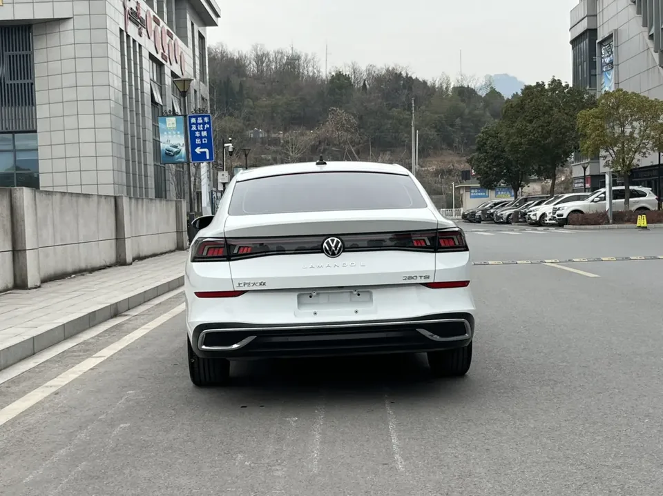 Volkswagen Lamando 2024 Lingdu Lingdu L 280TSI DSG Cool Edition 2024 — миниатюра 2