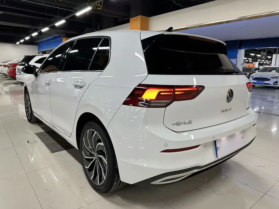 Volkswagen Golf golf 2023 280TSI DSG Pro 2022 — thumbnail 2