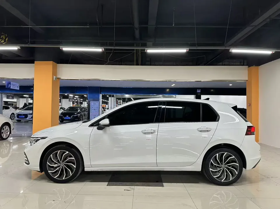 Volkswagen Golf golf 2023 280TSI DSG Pro 2022 — thumbnail 4