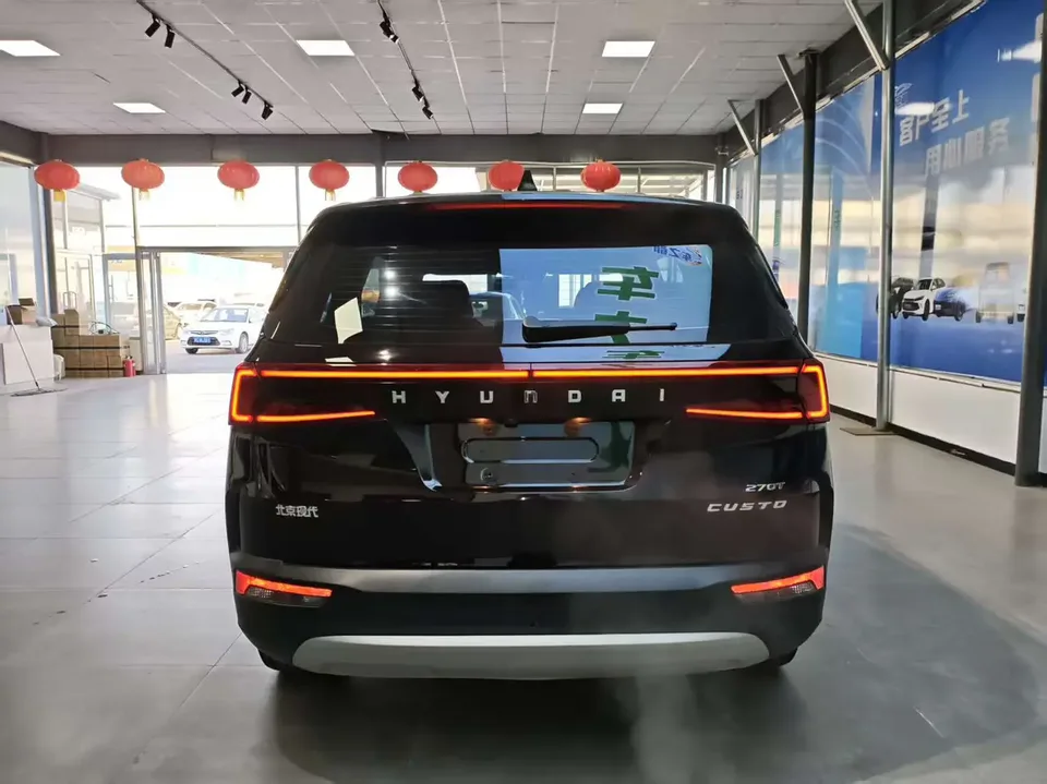 Hyundai Kustu 270TGDi Premium Edition LUX 2022 — миниатюра 2
