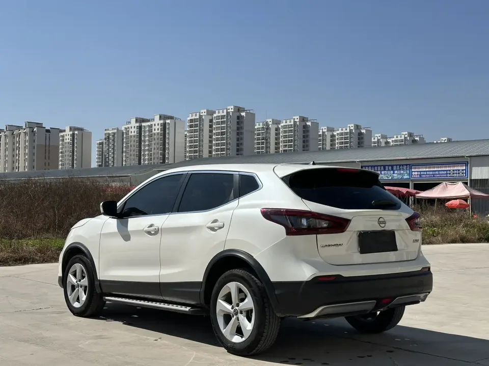 Nissan Qashqai Qashqai 2023 Classic 2.0L Comfort Edition 2024 — thumbnail 4